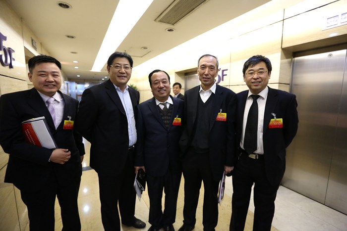 代表風采